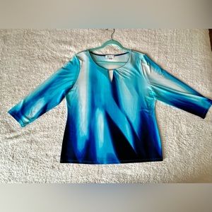 Calvin Klein Blue White Ombre Keyhole neckline 3/4-Sleeve Stretch Top - XL